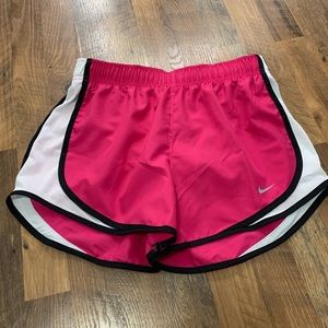 brand new nike running shorts